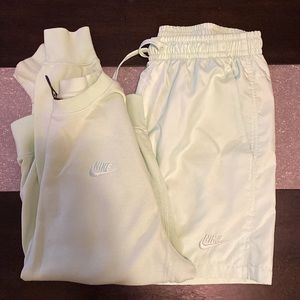 Mint Green Nike Set